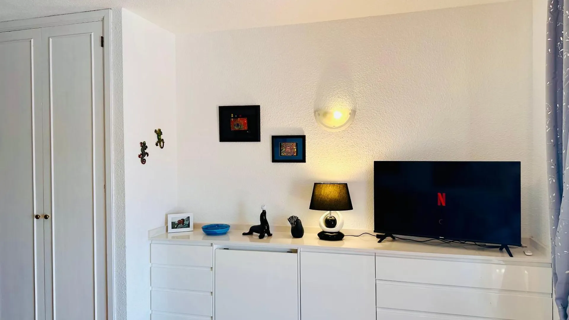 Cozy Sunset View Studio At Port Royale With Heated Pool And Free Wi-Fi アロナ アパート
